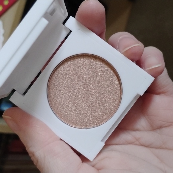 Ipsy Set - Picture 3 of 9